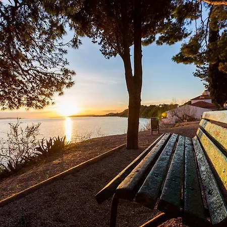 アパート Tomo スプリト